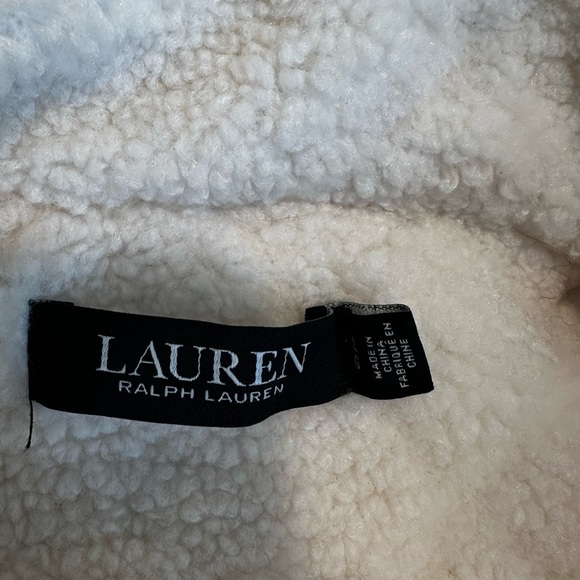 Lauren Ralph Lauren Women’s Large Diamond Quilted.  Faux Fur. Full Zip Long Vest - Picture 6 of 16